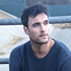 Owain Yeoman به عنوان Sean