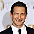 Sasha Roiz به عنوان Parker