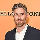 Dave Annable به عنوان Neal