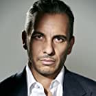 Sebastian Maniscalco به عنوان Pastor