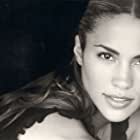 Paula Patton به عنوان Amy Carson