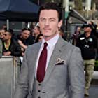 Luke Evans به عنوان Vlad