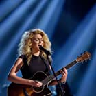 Tori Kelly به عنوان Meena