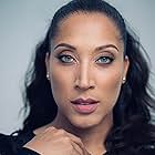 Robin Thede به عنوان Cordelia