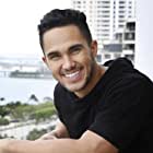 Carlos PenaVega به عنوان Bobby