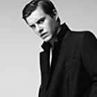 Xavier Samuel به عنوان Cass