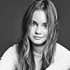 Liana Liberato به عنوان Kim