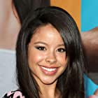 Cierra Ramirez به عنوان America Chavez