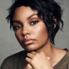 Sierra Aylina McClain به عنوان Grace Ryder