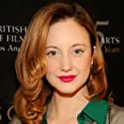 Andrea Riseborough به عنوان Alice