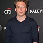 Jeremy Allen White به عنوان Lip