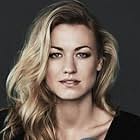 Yvonne Strahovski به عنوان Maggie Chenoweth