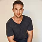 Lincoln Lewis به عنوان Landon Briggs