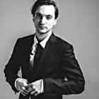 Richard Harmon به عنوان Jake