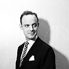 Harry Hadden-Paton به عنوان Ben