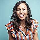 Anjelah Johnson-Reyes به عنوان Shelly