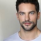 Brant Daugherty به عنوان Grady Beck