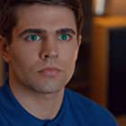 Jack Derges به عنوان Captain Grant