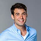 James Wolk به عنوان Joe Keene