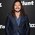 Luke Arnold به عنوان John Silver