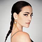 Natalie Martinez به عنوان Jennifer Robbins