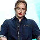 Caity Lotz به عنوان Sara Lance