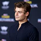 Garrett Clayton به عنوان Sean Lockhart aka Brent Corrigan