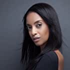 Azie Tesfai به عنوان Kelly Olsen