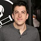 Christopher Mintz-Plasse به عنوان Neil