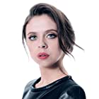 Bel Powley به عنوان Dawn Wershe