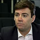 Andy Burnham به عنوان Self - Mayor of Manchester