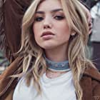 Peyton List به عنوان Tory Nichols