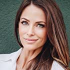 Esther Anderson به عنوان Regan