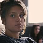 Adèle Exarchopoulos به عنوان Agnès