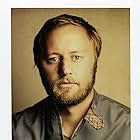 Rory Scovel به عنوان Gus the Goon