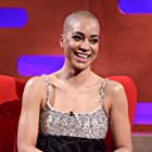 Cush Jumbo به عنوان Dessie Lombard