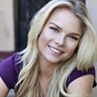 Kelli Goss به عنوان Vanessa