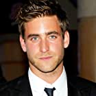 Oliver Jackson-Cohen به عنوان Killer