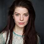 Aimee-Ffion Edwards به عنوان Edith