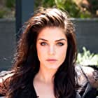 Marie Avgeropoulos به عنوان Kim Rhodes