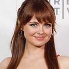 Galadriel Stineman به عنوان Angie