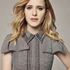 Rachel Brosnahan به عنوان Lisa