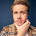 Josh McDermitt به عنوان Stuart Lane