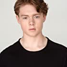 Jakob Davies به عنوان Teddy