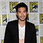 Godfrey Gao به عنوان Magnus Bane