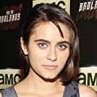 Ally Ioannides به عنوان Brianna