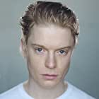 Freddie Fox به عنوان Rubio