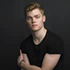 Levi Meaden به عنوان Cadet Ilya