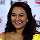 Sonakshi Sinha به عنوان Sunderben Jetha Madharparya