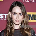 Jamie Clayton به عنوان Tess Van De Berg